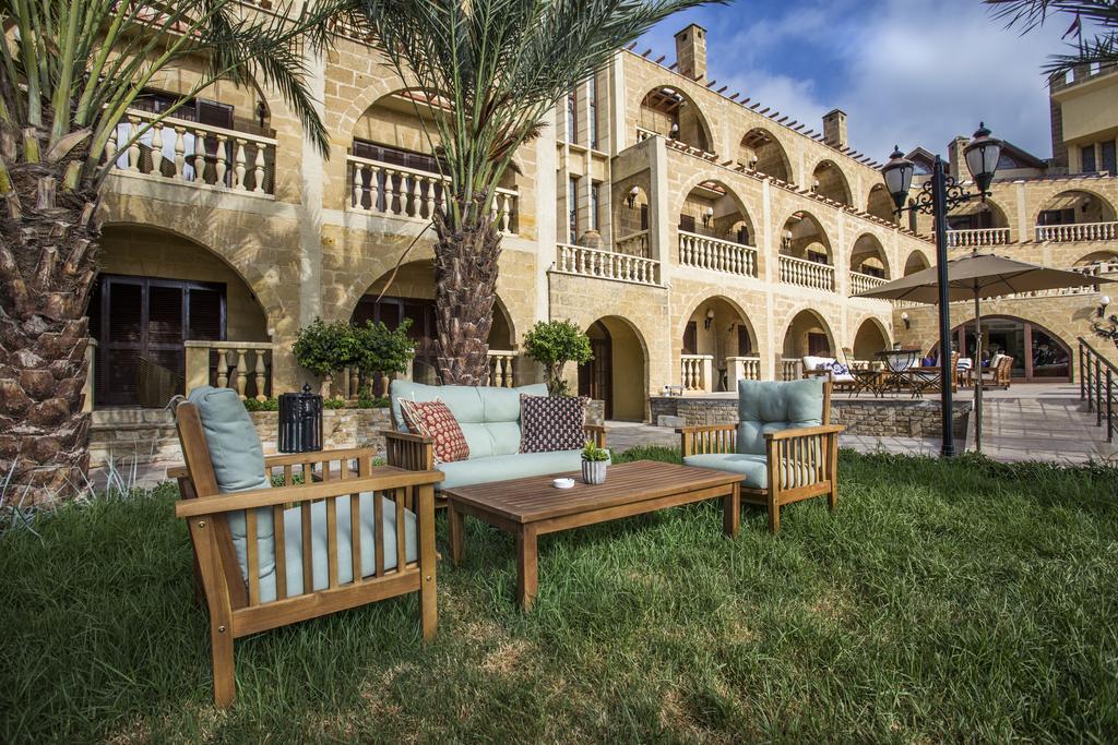 Le Chateau Lambousa Lapithos  Exterior photo