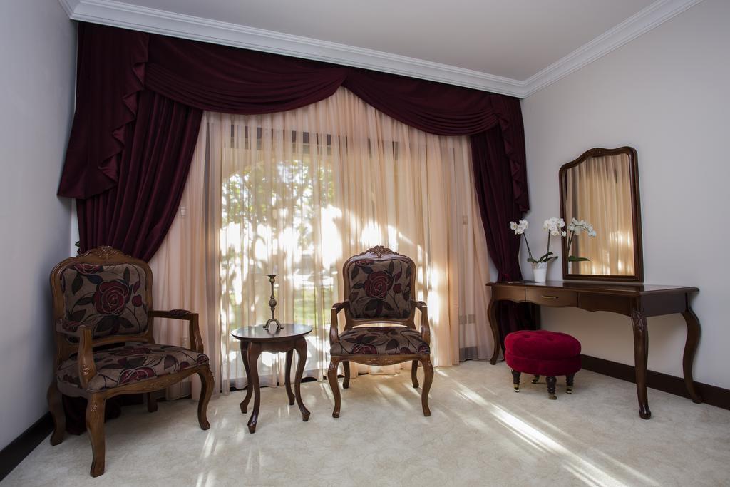 Le Chateau Lambousa Lapithos  Exterior photo